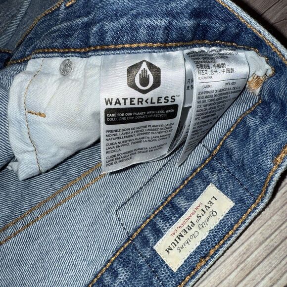 Levi’s 501 Jean Shorts Women’s 31 Button Fly High Rise Distressed Daisy Dukes - Picture 8 of 11